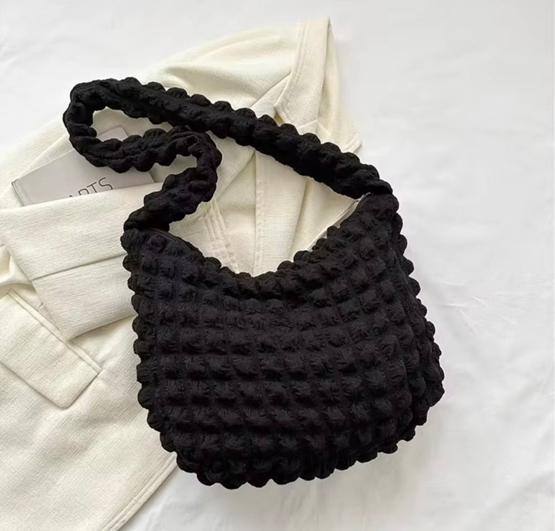 Black Waffle Knit Shoulder Bag – Soft Textured Casual Hobo Purse